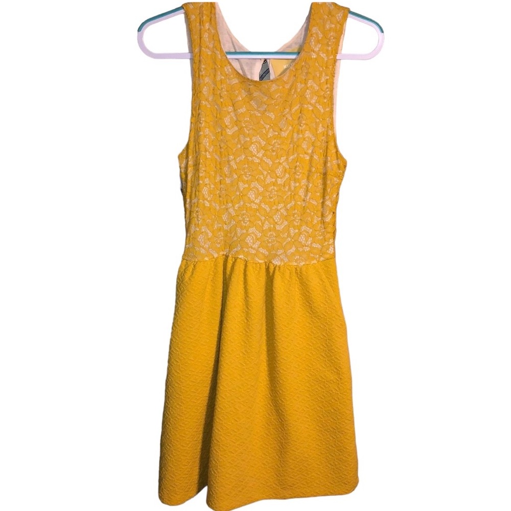 Maeve by Anthropologie Sz Medium Side Zip/2-Pocket Lace Top Dress; Fully lined.
